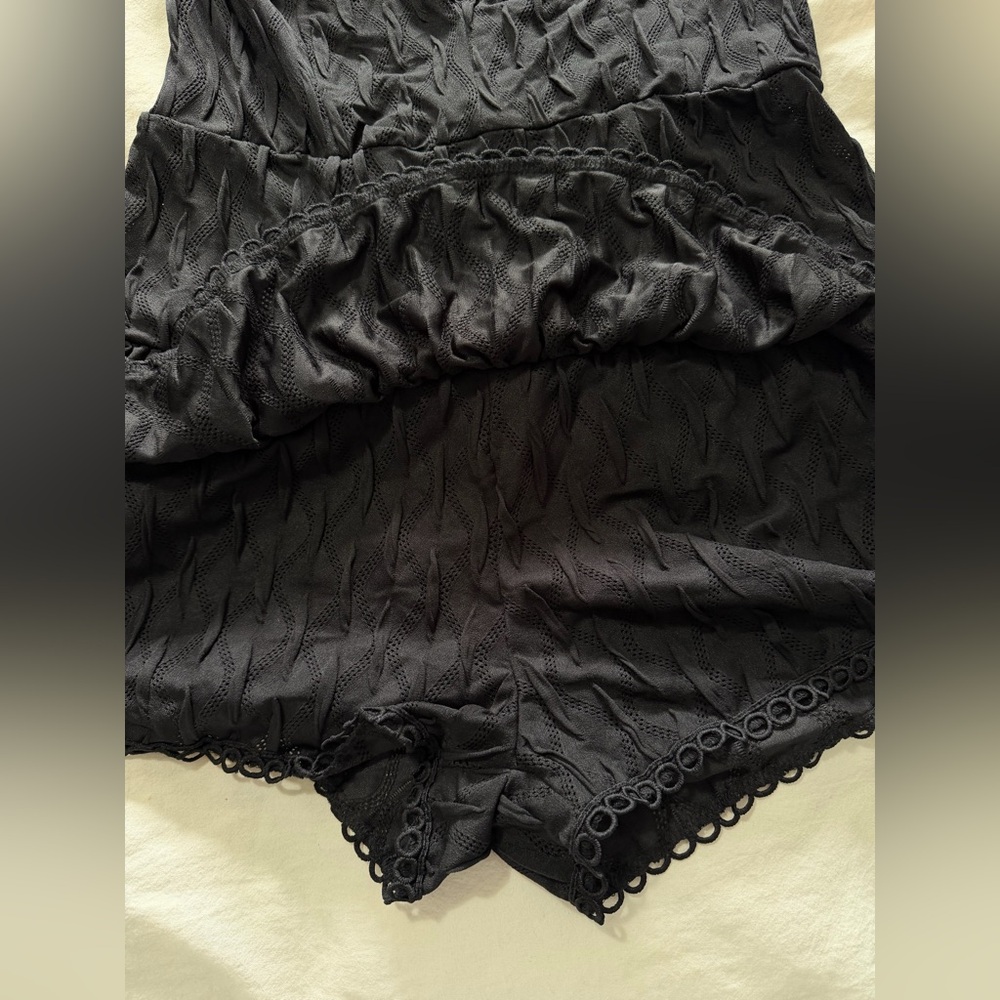 Long Sleeve Ruffle Romper - Picture 5 of 7